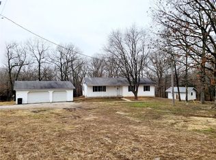 12009 Highway 32, Roby, MO 65557