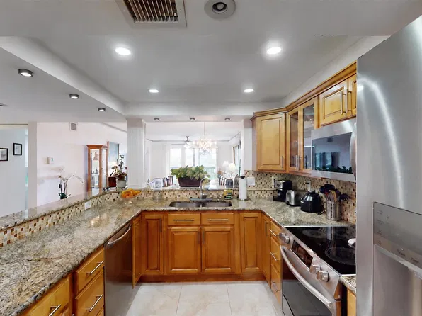 1266 S Military Trl APT 553, Deerfield Beach, FL 33442