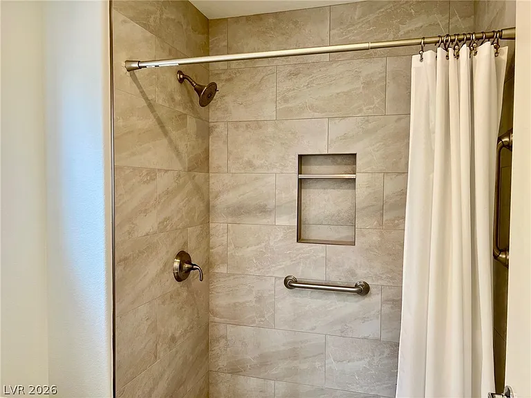 2720 Hope Forest Dr — Photo 13