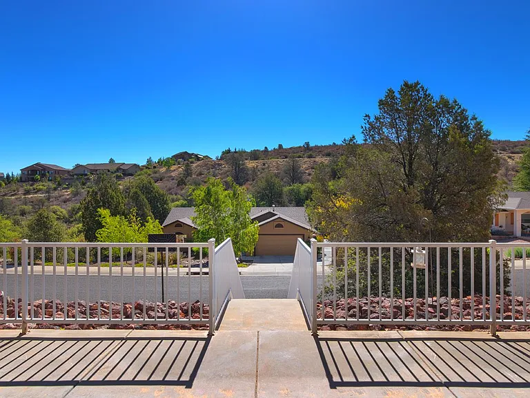 1542 Talon Pl — Photo 9