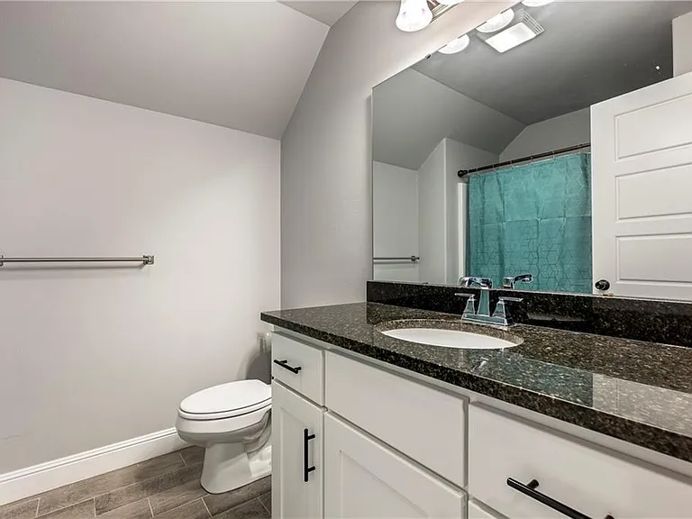 2041 Tallgrass Ter — Photo 24