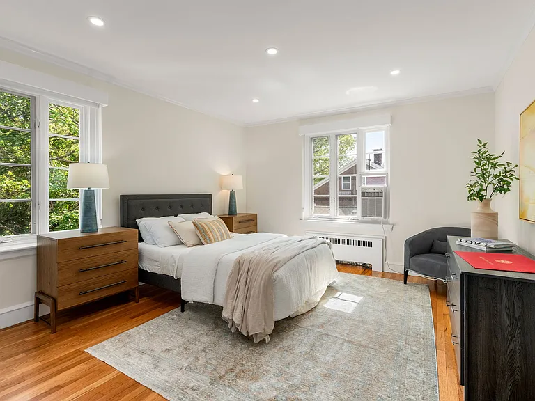 15 Monmouth Ct #5 — Photo 10