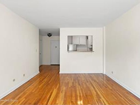 2nd image of 3200 Netherland Ave APT 4G