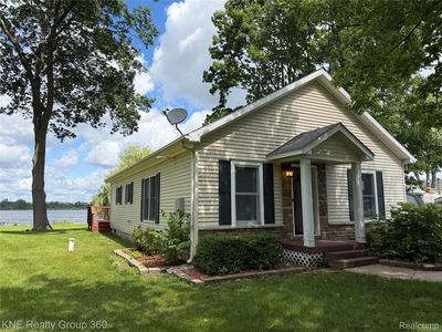 1525 Shoreline Dr, Hartland, MI, 48353