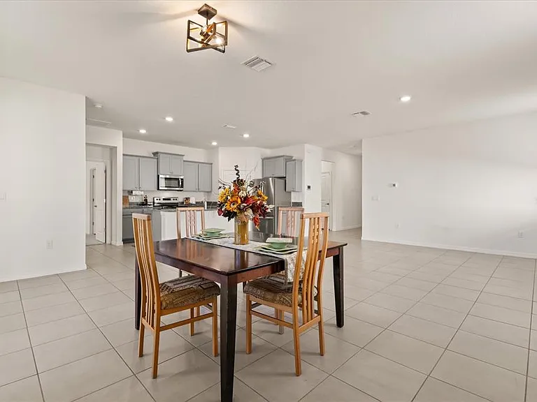 8104 Penrose Pl — Photo 14
