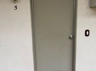 2501 Foothill Blvd APT 5, La Crescenta, CA 91214