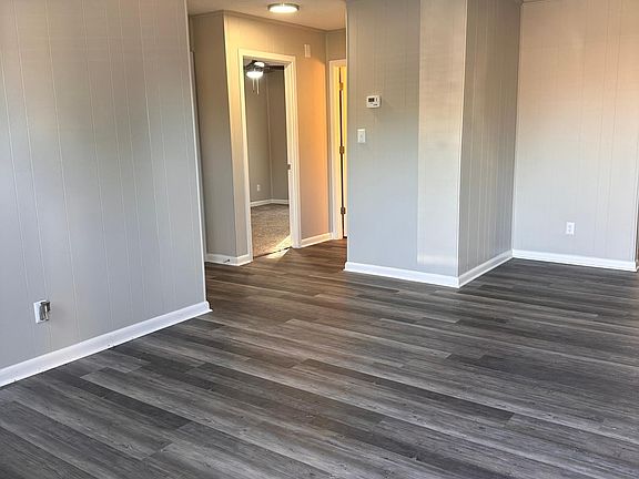 3rd image of 1137 N Carlsbad Trce #0