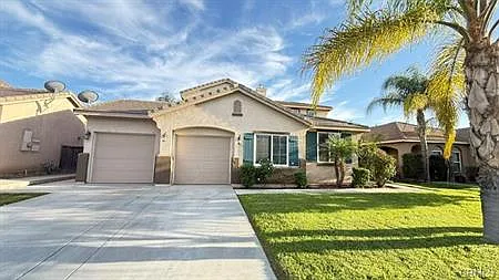 4 bed, 2082 sqft, $3,250 — Photo 1