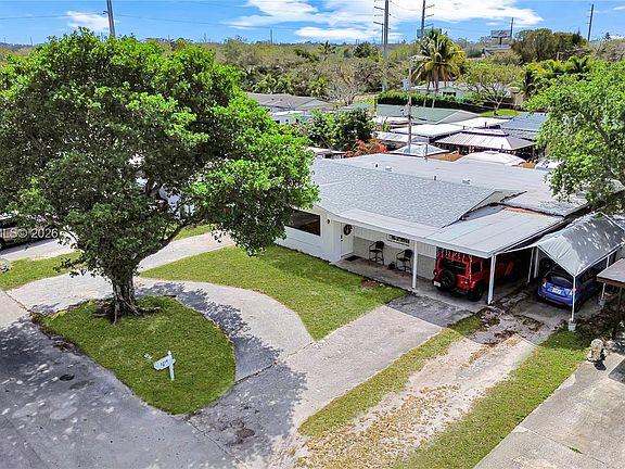 2nd image of 5220 SW 57th St