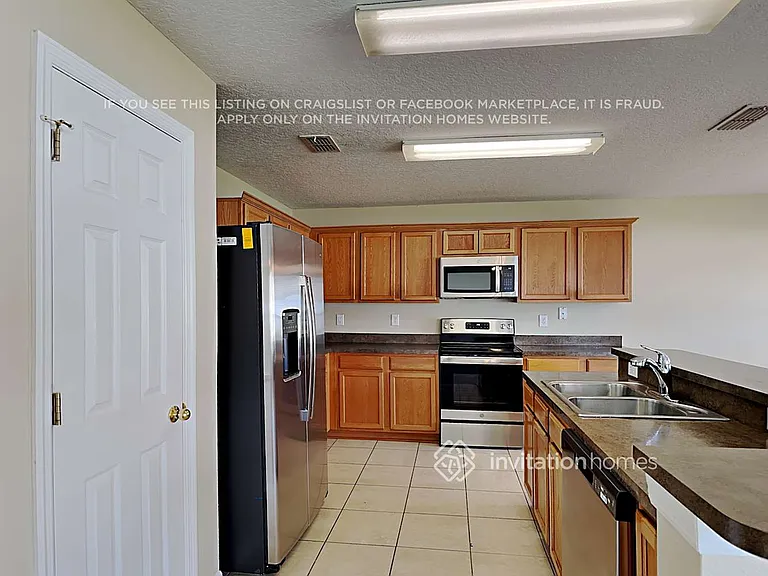 3084 Tobago Ave — Photo 9
