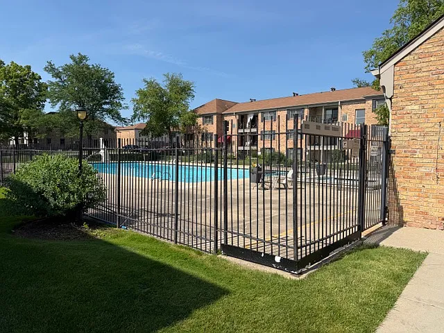 1 bed, 844 sqft, $2,050 — Photo 3
