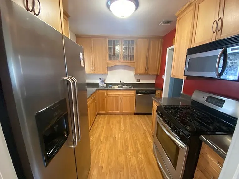11919 Hopland St — Photo 2