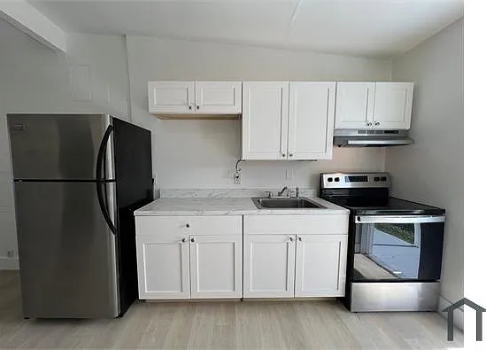 2 bed, 650 sqft, $1,795 — Photo 4