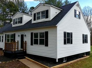 303 Sand Hill Rd, Clarksburg, WV 26301