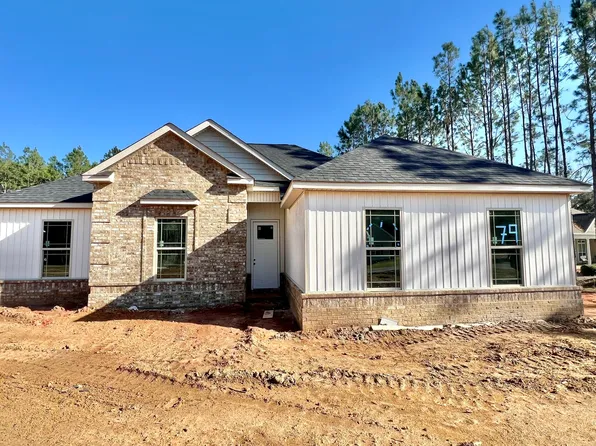 744 Wiregrass Trl, Dublin, GA 31021