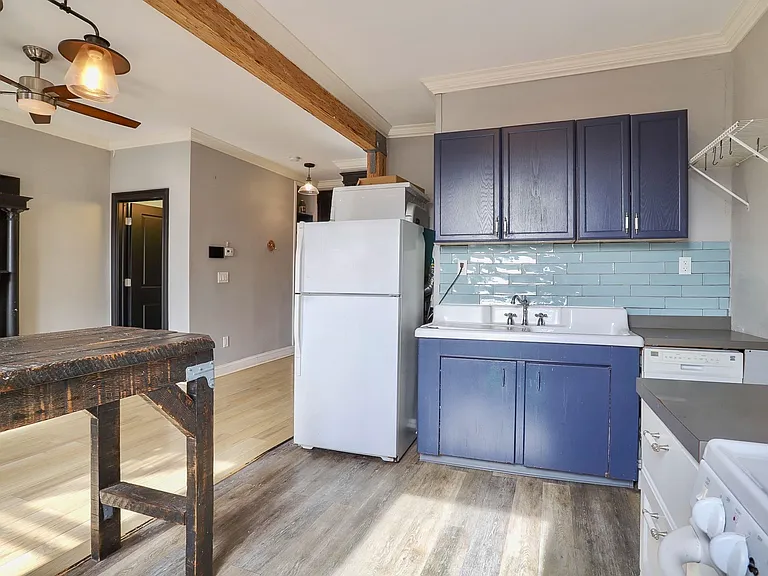 388 Baldwin Ave #2 — Photo 6