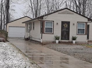 6875 Franke Rd, Middleburg Heights, OH 44130