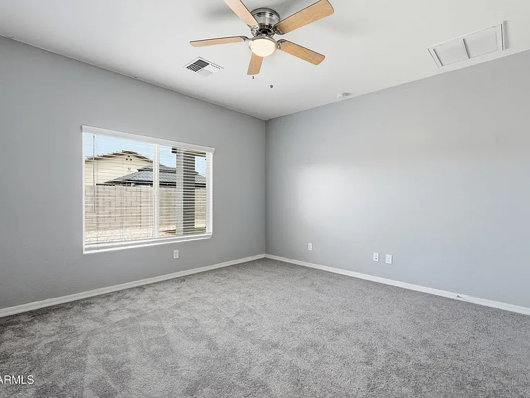 1692 W Aztec Dr — Photo 12