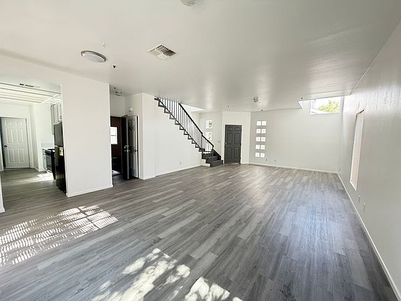 3rd image of 607 N Ynez Ave #603