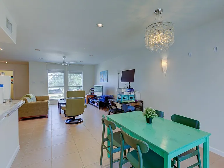 710 Castle Ridge Rd #B — Photo 13