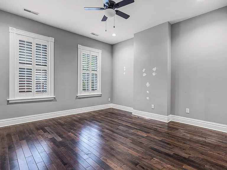 2111 Menard St #2N — Photo 8