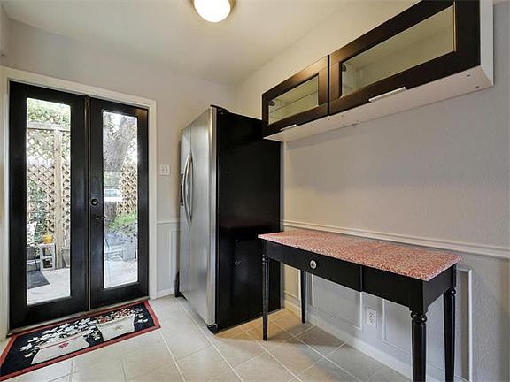 5th image of 7914 Mullen Dr #101