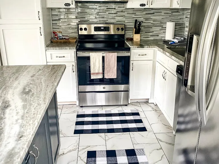 2101 Lee Ave — Photo 8
