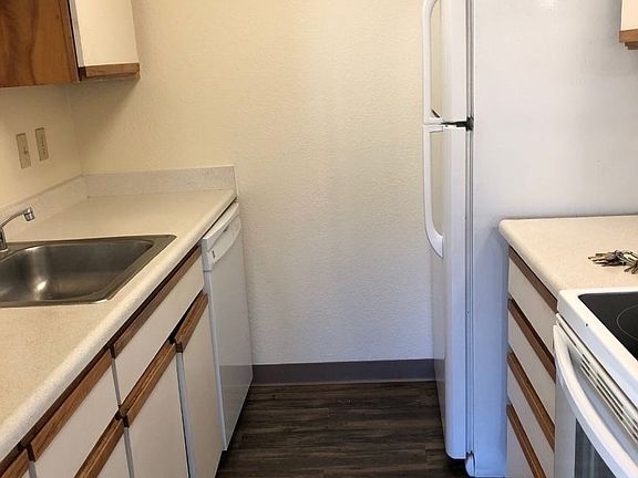 4th image of 1314 Spring St APT 412