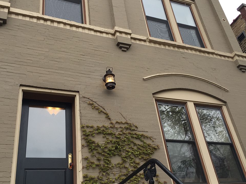 1st image of 2210 W Erie St