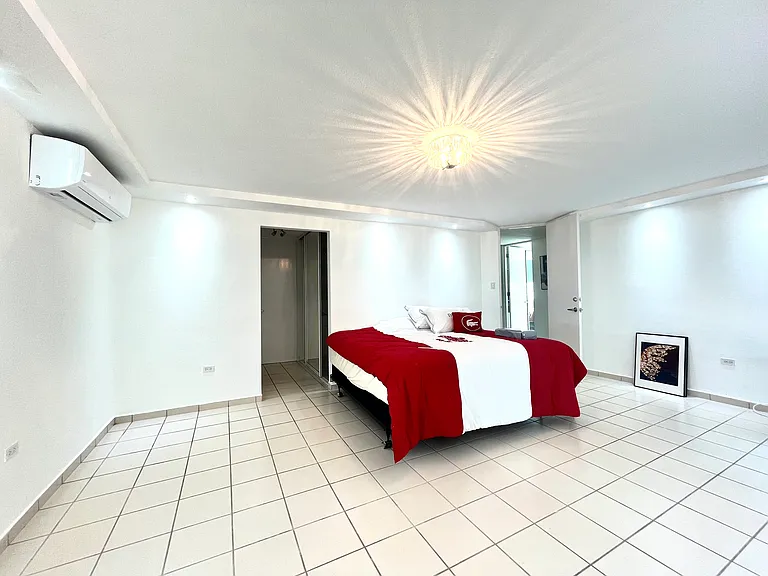 1414 Marbella — Photo 14