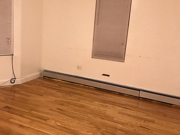 5th image of 14614 Lakewood Ave Floor 2