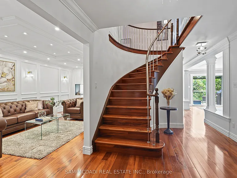 4120 Prince George Ave W — Photo 4