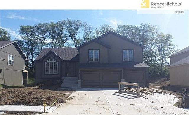 1st image of 8819 N Norton Ave