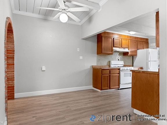 4th image of 1496 Edsel Dr #1