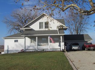 622 W Des Moines St, Brooklyn, IA 52211