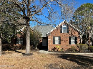 4921 Crosswinds Drive, Wilmington, NC 28409