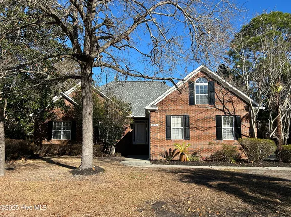 4921 Crosswinds Drive, Wilmington, NC 28409