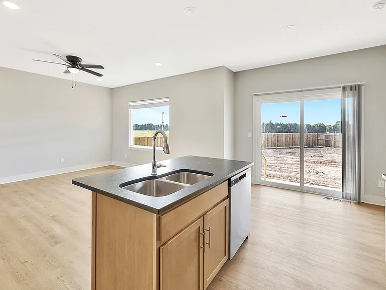 584 Long Path Ct — Photo 14