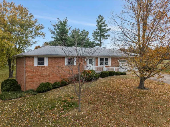 9330 Eastlake Dr, Wadesville, IN 47638