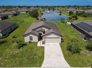 154 Shadow Lakes Dr, Lehigh Acres, FL 33974