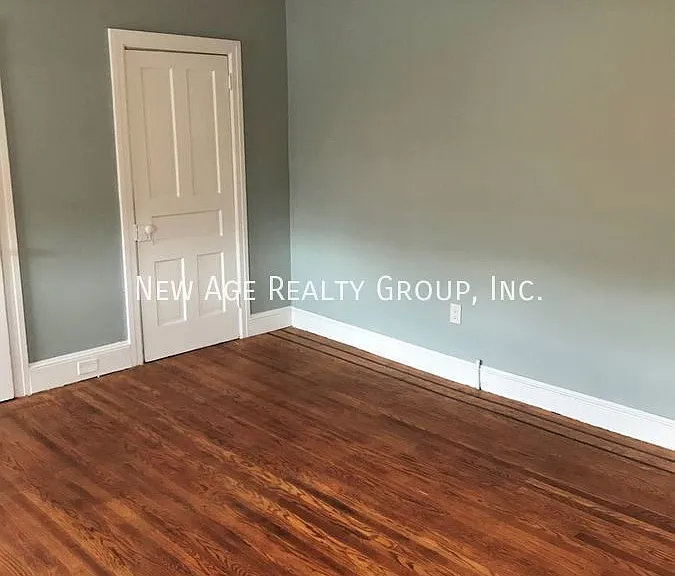 244 W Girard Ave #2 — Photo 15