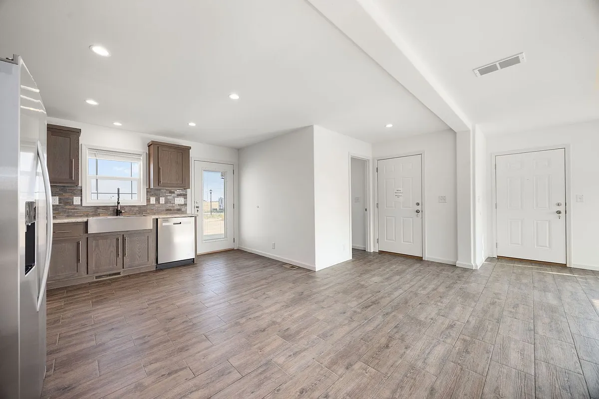 Building Photo - Horizon Hills