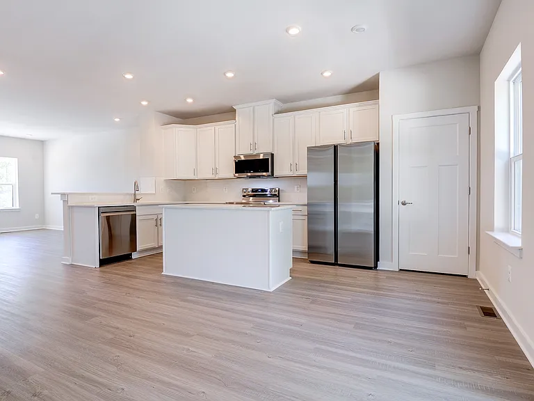 116 Shuoner Ct — Photo 3