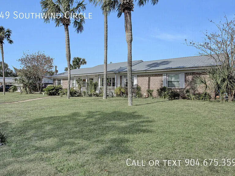 149 Southwind Cir — Photo 1