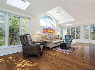 7 Church Ln, Scarsdale, NY 10583