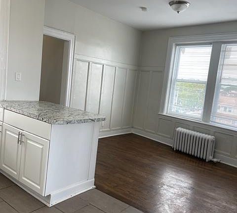 2nd image of 785 Hancock Ave APT 7