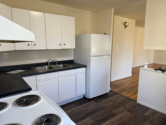 5th image of 22435 Chappel Ave