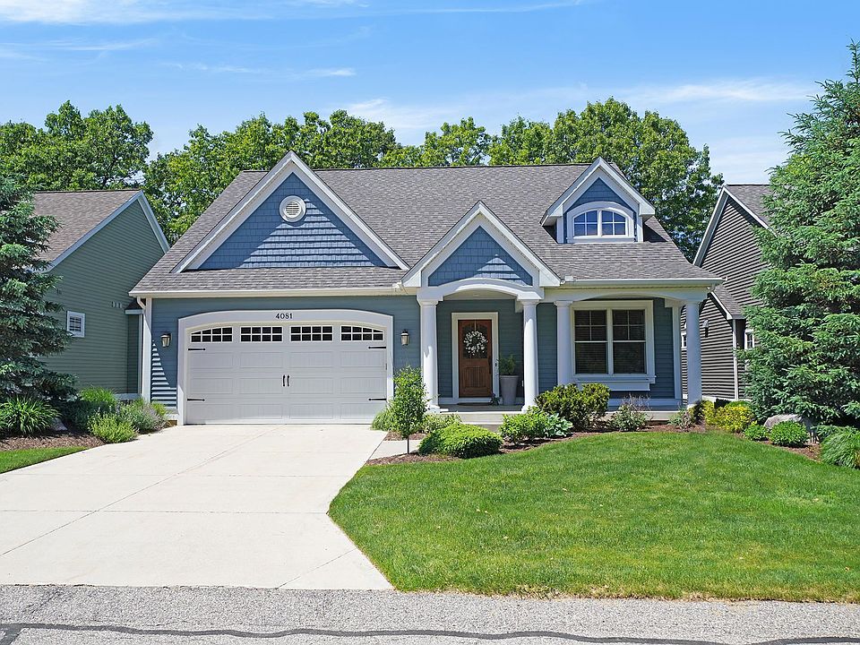 1st image of 4081 E Gables Ct NE #18