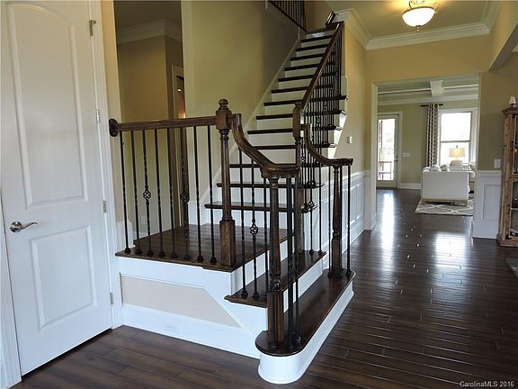3rd image of 958 Meadow Vista Dr #3