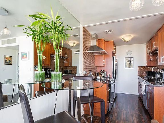 5th image of 10501 Wilshire Blvd Unit 1704